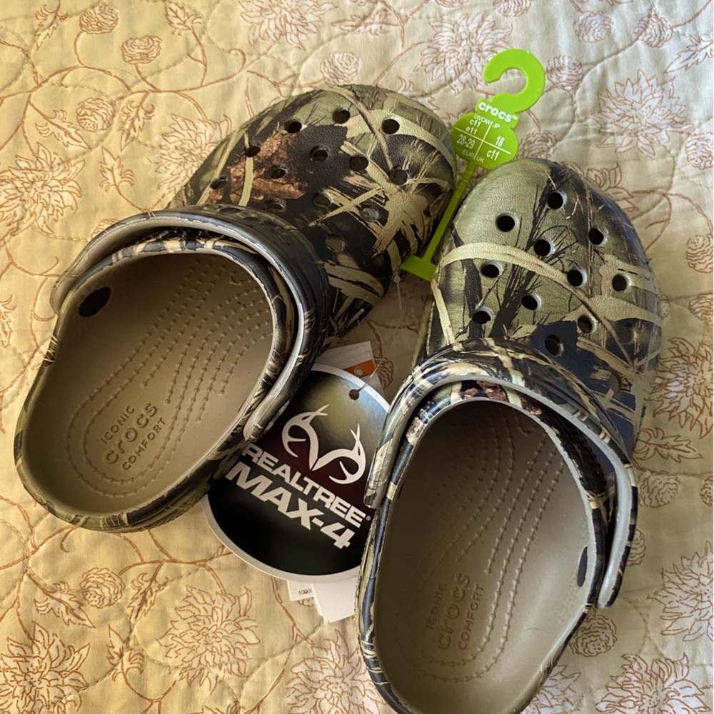 Brand New - Toddler Camo Crocs - 11c